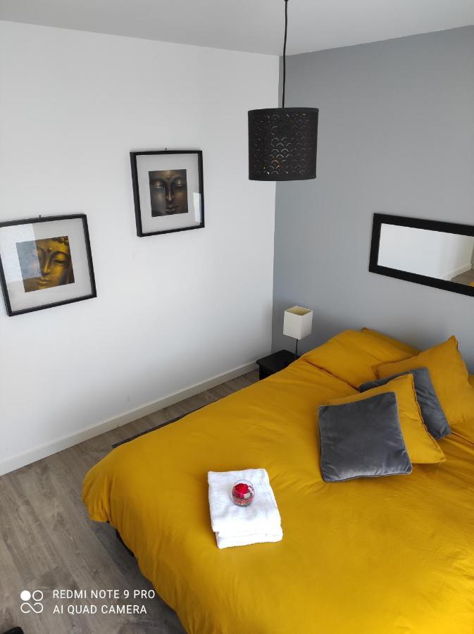 Ferienwohnung Chez Driss Crévin Exterior foto