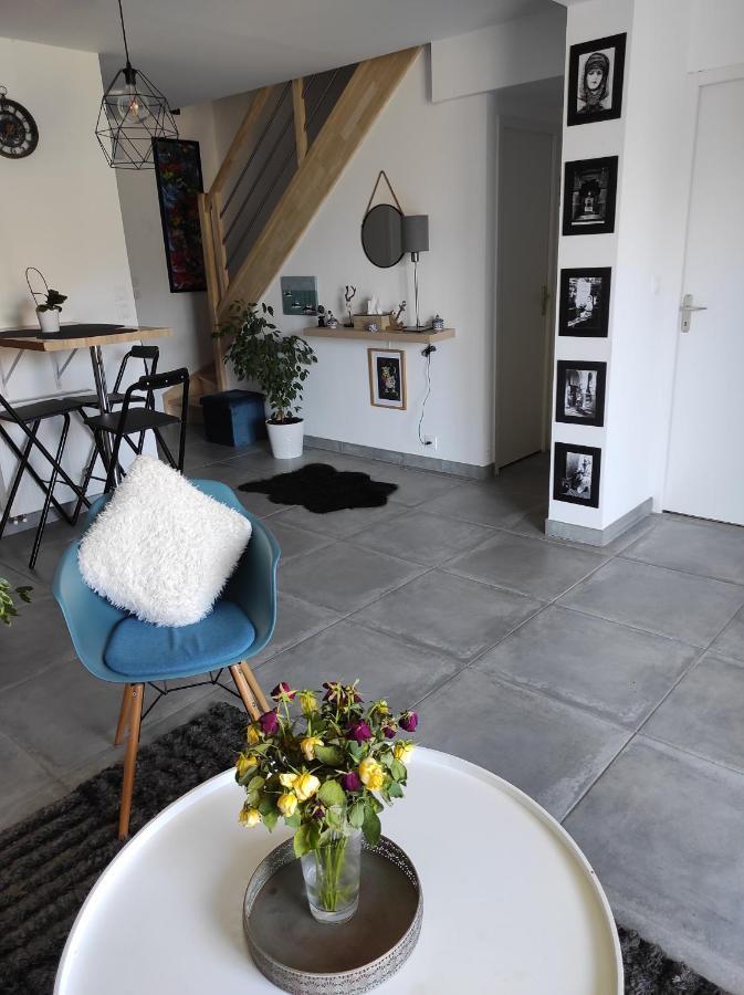 Ferienwohnung Chez Driss Crévin Exterior foto